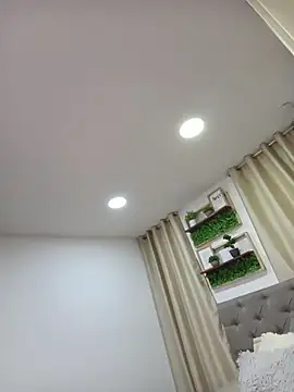 sasi_luna Live XXX Chat