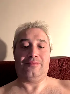 Chat XXX en directo de Olomoucak1982