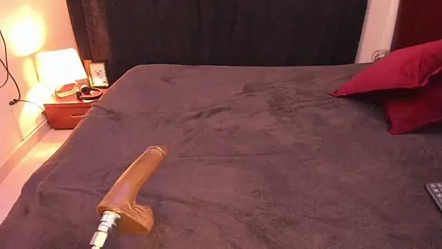 عرض كام EmilyFire