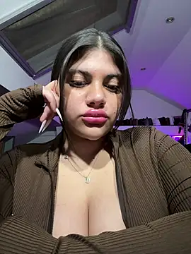 MinaKhalina's Live XXX Chat