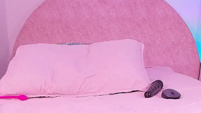 lilylovely_'s Live XXX Chat