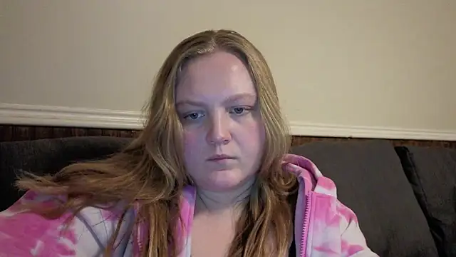 PhatAssBlond's Live XXX Chat