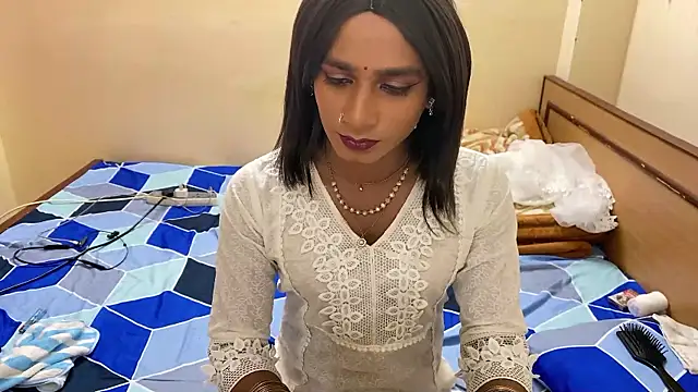 LuvLayla's Webcam Show