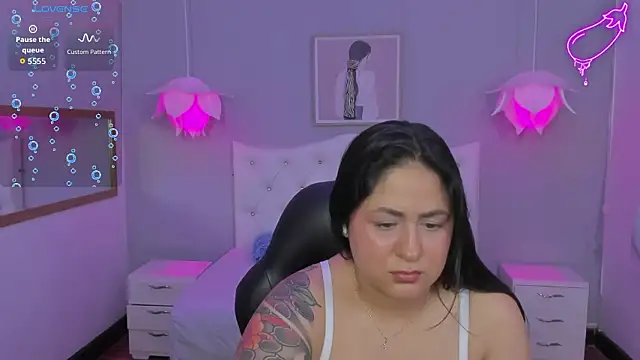 Lisa7_7 Live XXX-Chat