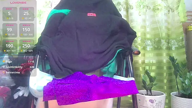 Jerry-Lan's Live XXX Chat