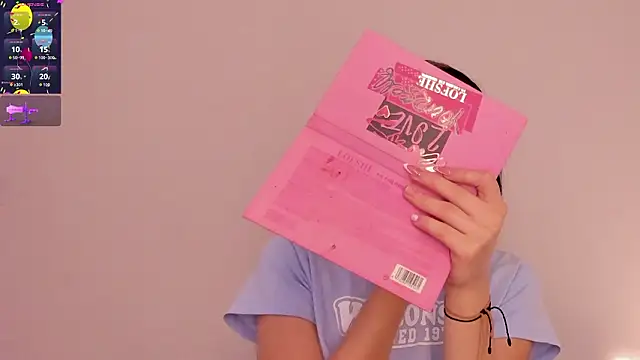 Chatroom XXX en direct de sara__jones_gh