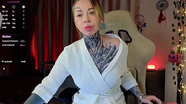 bunnykellyyy: онлайн-секс-чат