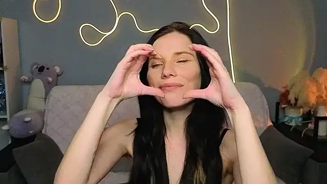 JinxMoon live XXX chat