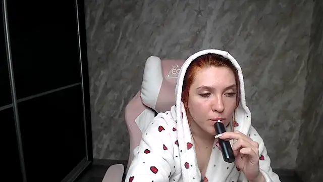 Reginasmilee live XXX chat