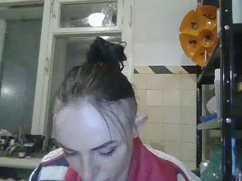 Trinsy_Love live XXX chat