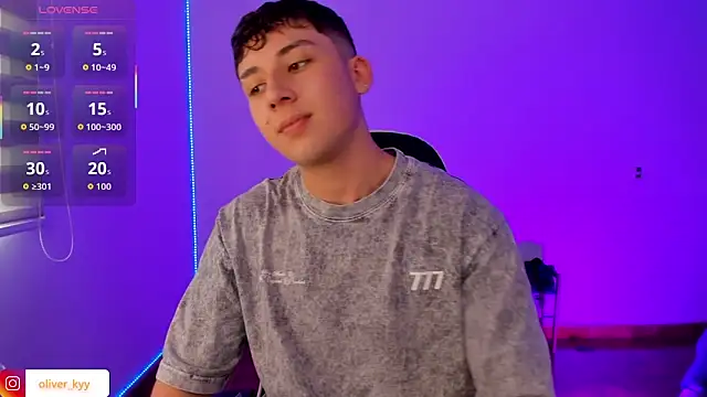 Вебкам-шоу oliver_kyy