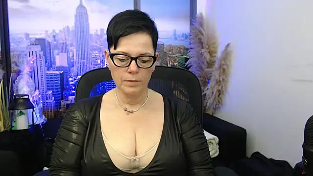 ninarandmann's Live XXX Chat