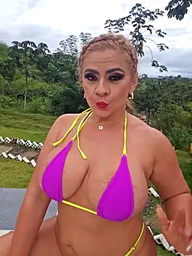 anita1976's Live XXX Chat