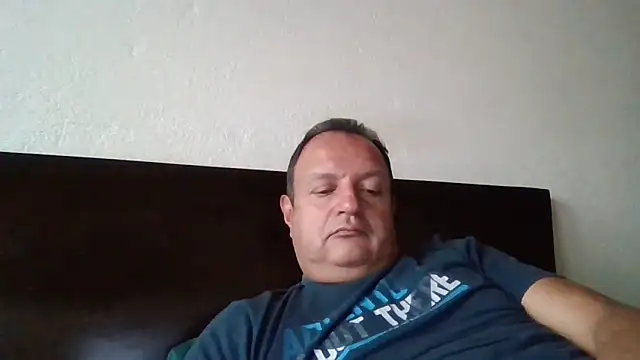 tuserasmia07's Live XXX Chat