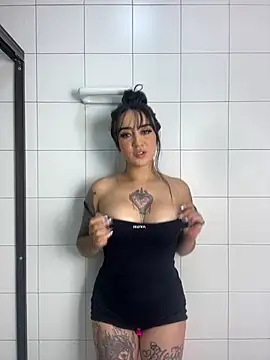 EmmyEvans1 live XXX chat