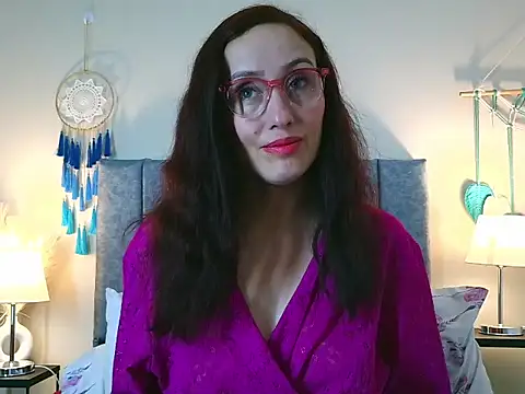 IberianMoonMK's Live XXX Chat