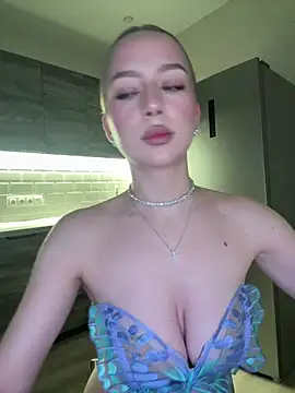 MissOyee's Live XXX Chat