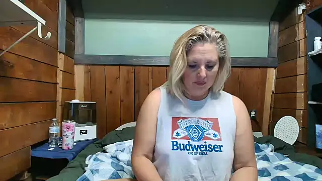 Chat +18 de lisaxlovexxx ao vivo