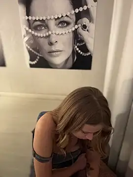 AnastasiaAniess Live XXX-chat