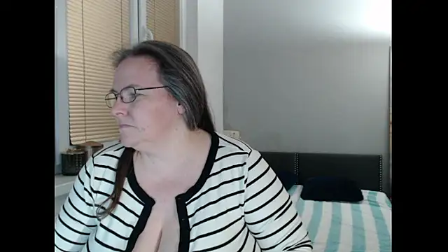 Sweetboobs' Live XXX Chat