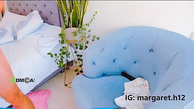 Honey__pot live XXX chat