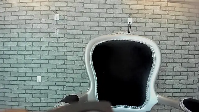 Briana_24 即時 XXX 聊天