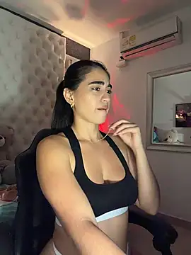 แชท XXX สดของ ZarahEvans