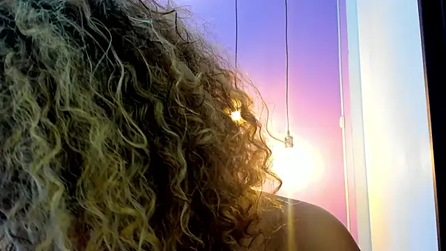 Charlotte11-11 即時 XXX 聊天