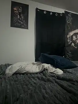 DamagedLastday: вебкам-шоу