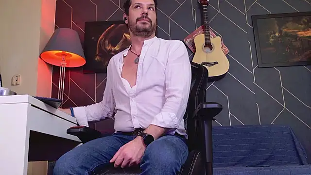 Show modela ChrisKox na web-kameri