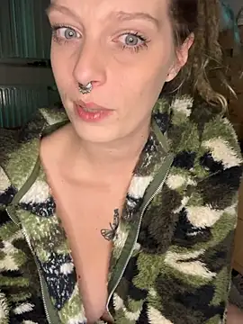 MenaDreadfull Live XXX-Chat