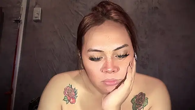 دردشة KhimMadness الجنسية المباشرة