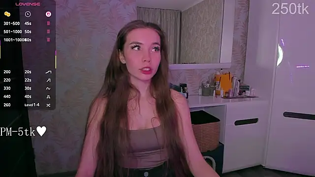 YonaBonesのライブXXXチャット