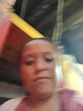 Chatroom XXX en direct de You-sexy-starr