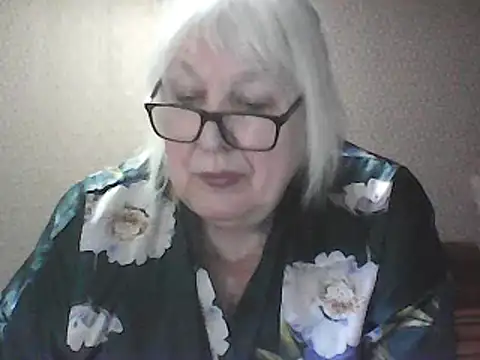 Alexia64231's Live XXX Chat