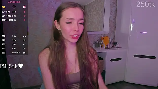 Živý XXX chat YonaBones