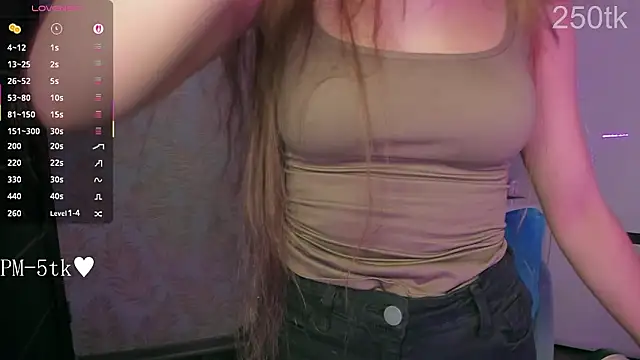 YonaBones' Live XXX Chat