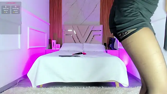 Abbyevaans Adlı Modelin Canlı XXX Sohbeti