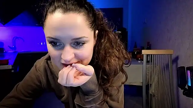 Cerann1 Live XXX-chat