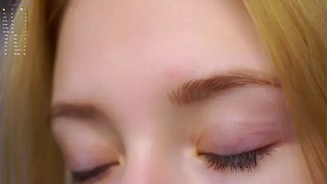 SunnivaCovil: онлайн-секс-чат