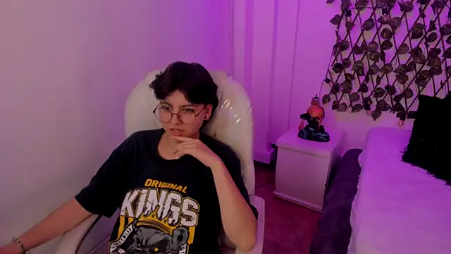 Nathaly_ds: онлайн-секс-чат