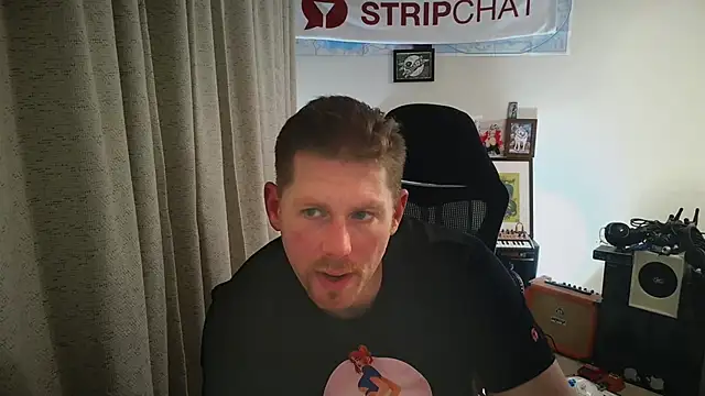 Živý XXX chat God_Of_ThundeRR