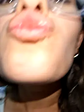 Ary-18's Live XXX Chat