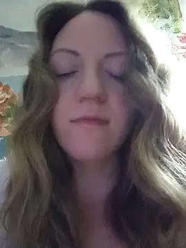 KattyLuuu: απευθείας συνομιλία ΧΧΧ