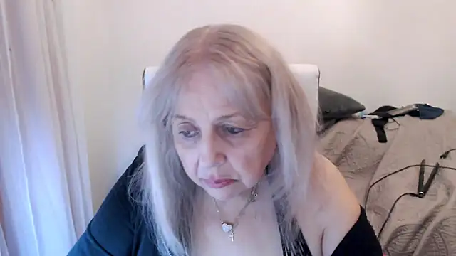 SusiLifeXXX live XXX chat