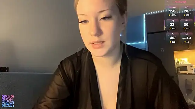 PandaFluff live XXX chat