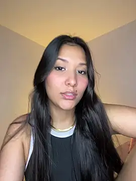 IsabellaJoness_ Chat XXX in diretta