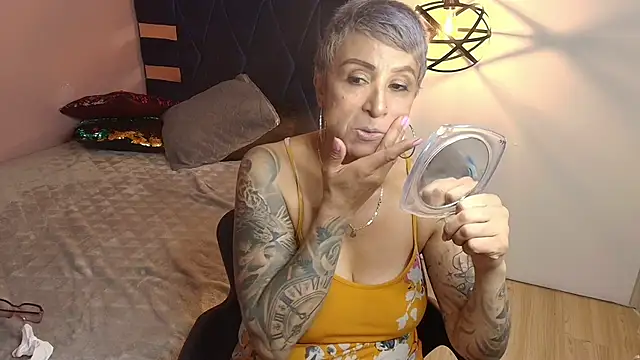 Charlotte__Grayn Live XXX chat