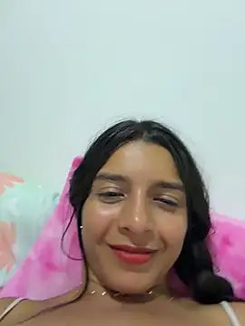 violeta365 Adlı Modelin Canlı XXX Sohbeti