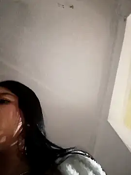 Layla-daring Adlı Modelin Canlı XXX Sohbeti